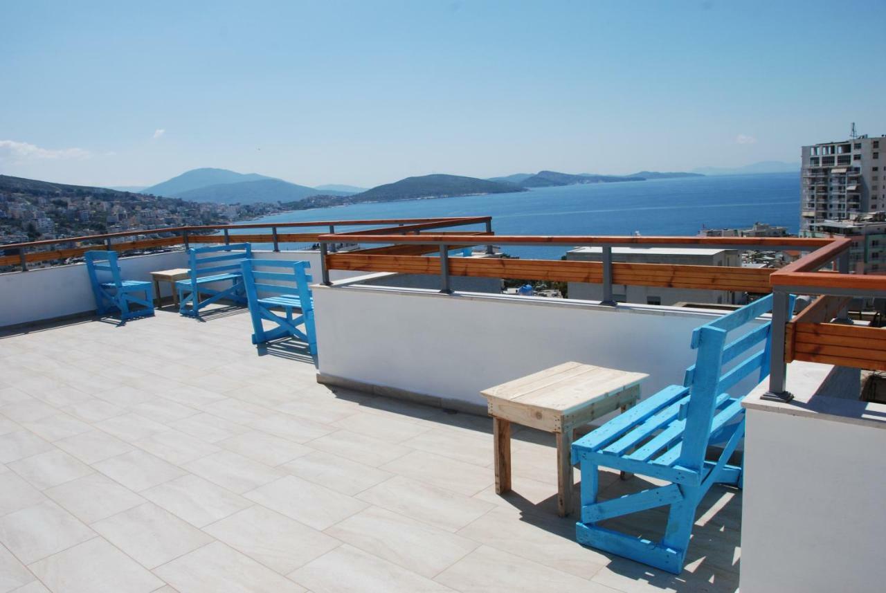 Wallaby Hostel Sarande Exterior photo